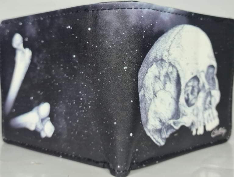 AGED SKULL MENS WALLET (RFID PROTECTED)